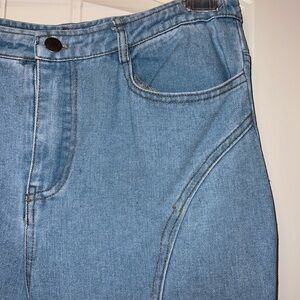 Le Lis Light Blue Denim Jeans